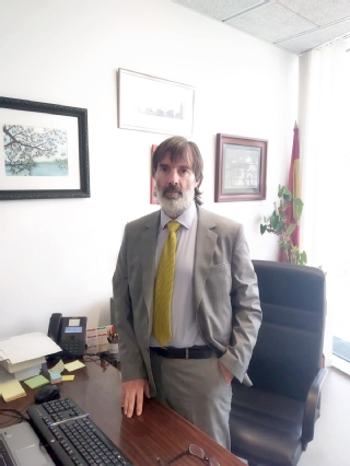 El magistrado Leonardo Álvarez es  reelegido juez decano de Ourense